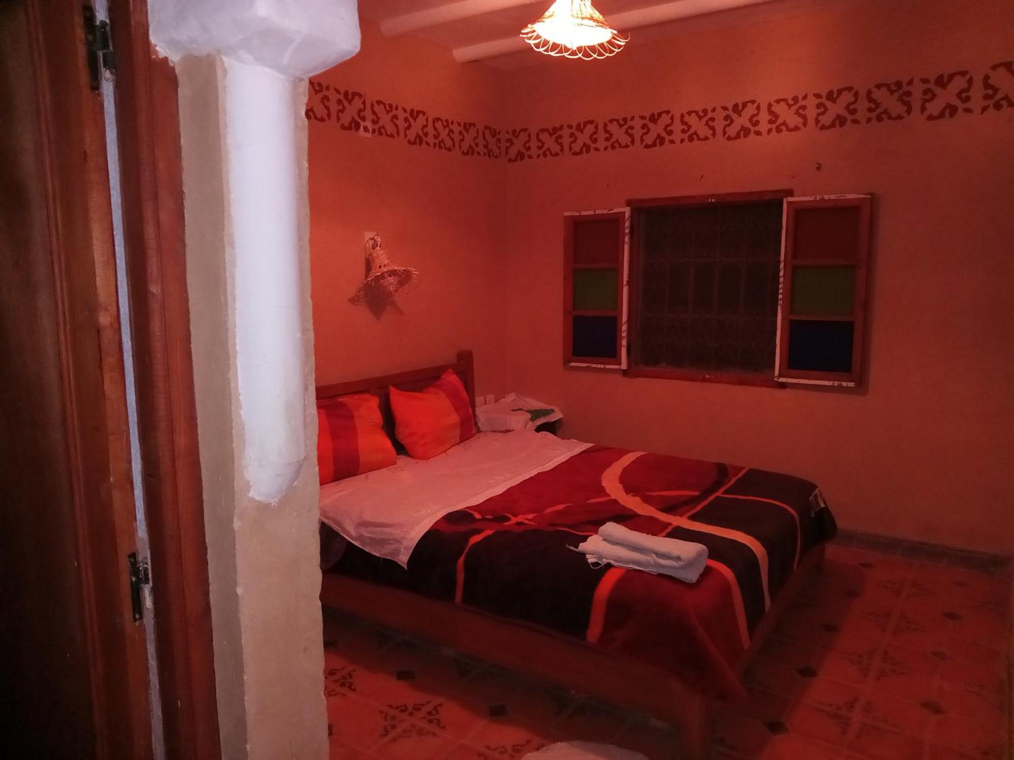 Dar Zara Hotel Tiourjdal Ngoại thất bức ảnh