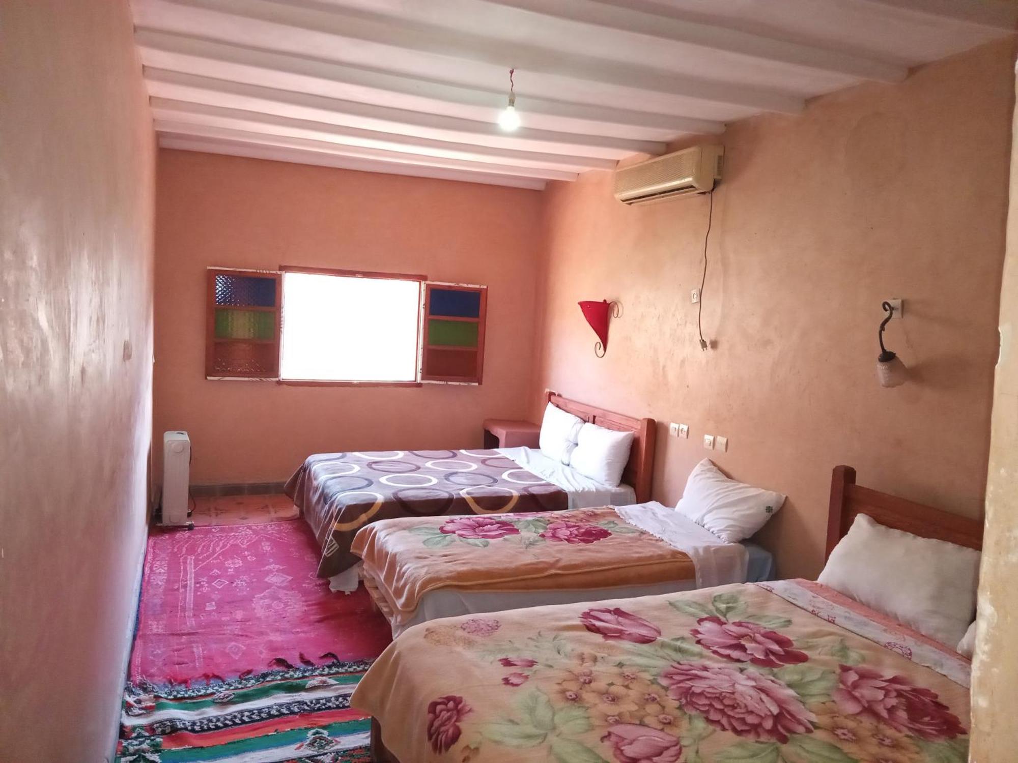 Dar Zara Hotel Tiourjdal Ngoại thất bức ảnh